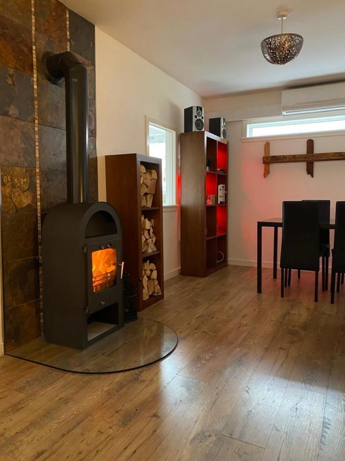 Вілла Cosy 2-Bed House In Кінлокберві Екстер'єр фото